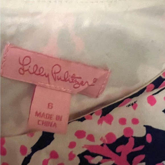 Lilly Pulitzer dress. - Picture 3 of 3